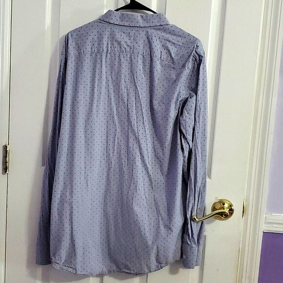 Banana Republic Soft Washed Standard Lavender Swiss Dot Button Down Shirt - Picture 5 of 12